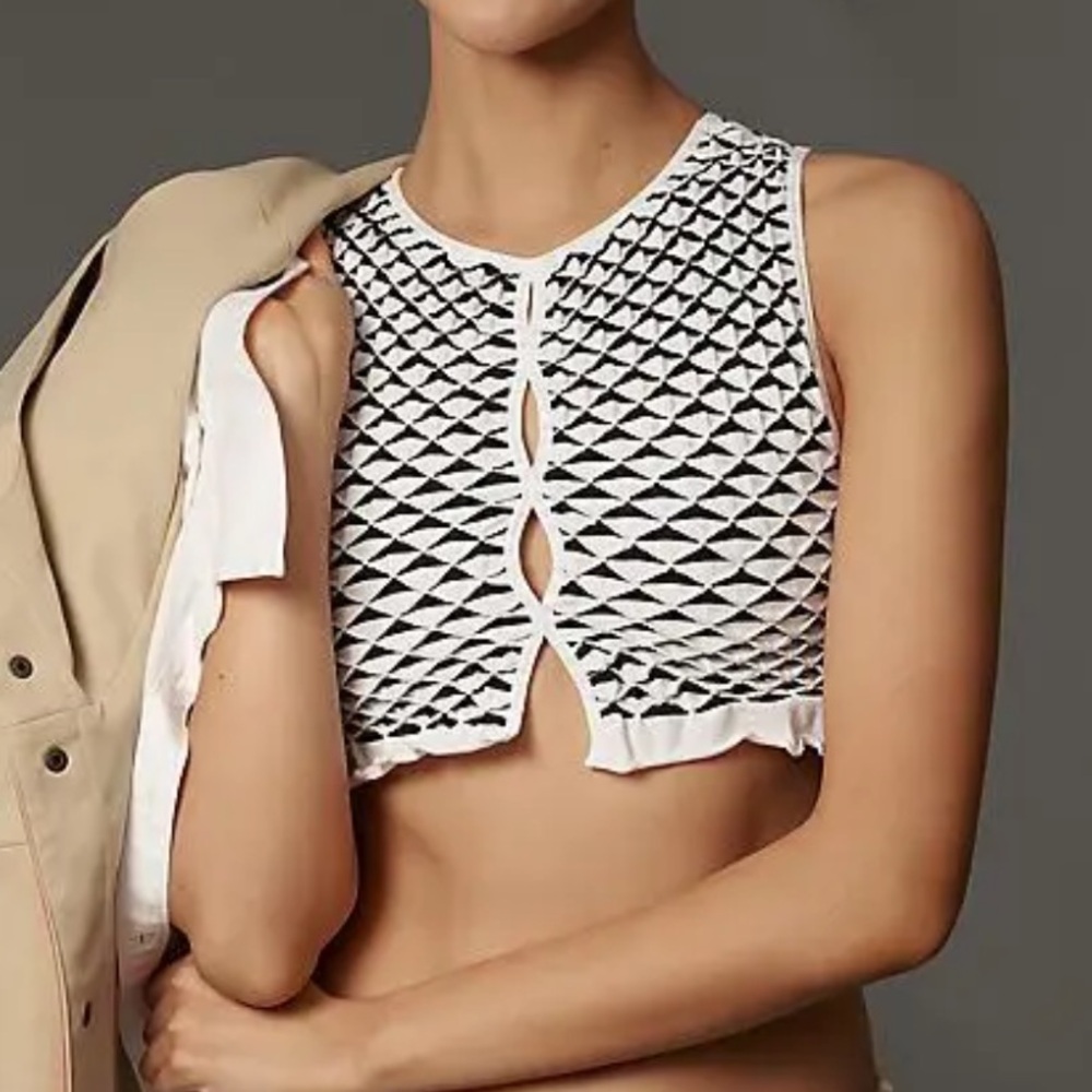 Anthropologie White & Black Smocked Keyhole Crop Sleeveless Tank Top Size XS/S